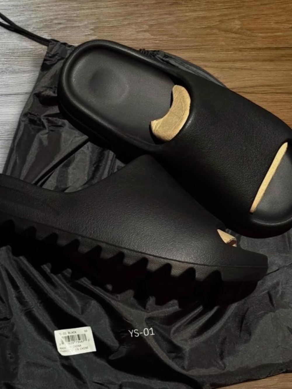 YZY YS-01 Men’s Slides Black - New with Dust Bag All Sizes 6-13M